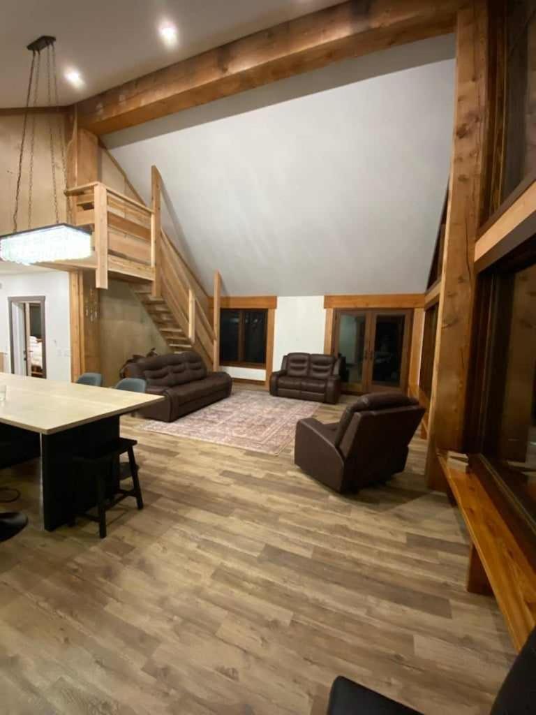 River Safari Mountain View Suite Blue River Dış mekan fotoğraf