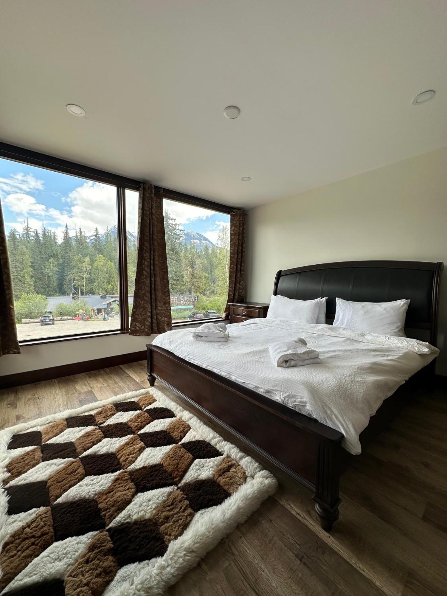 River Safari Mountain View Suite Blue River Dış mekan fotoğraf